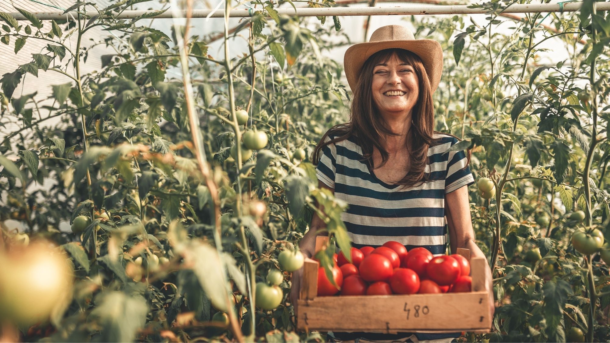 Mujer agricultora / Canva