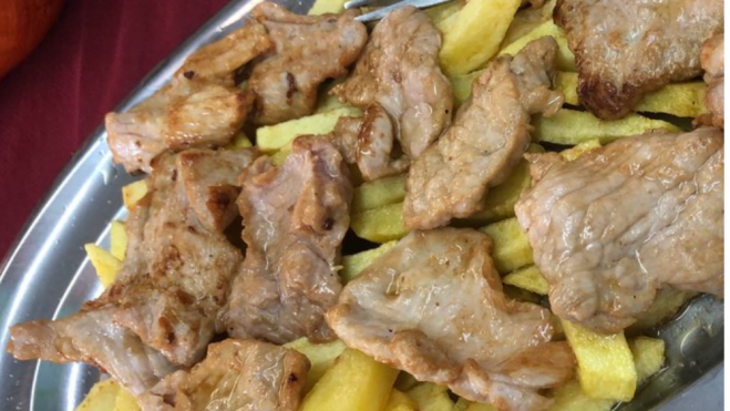 Chumarrus con patatas fritas caseras del Restaurante El Chumarru / Foto: Tripadvisor