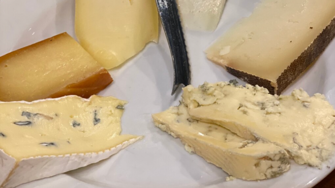 Tabla de quesos de la Bodega La Conveniente / Foto: Tripadvisor
