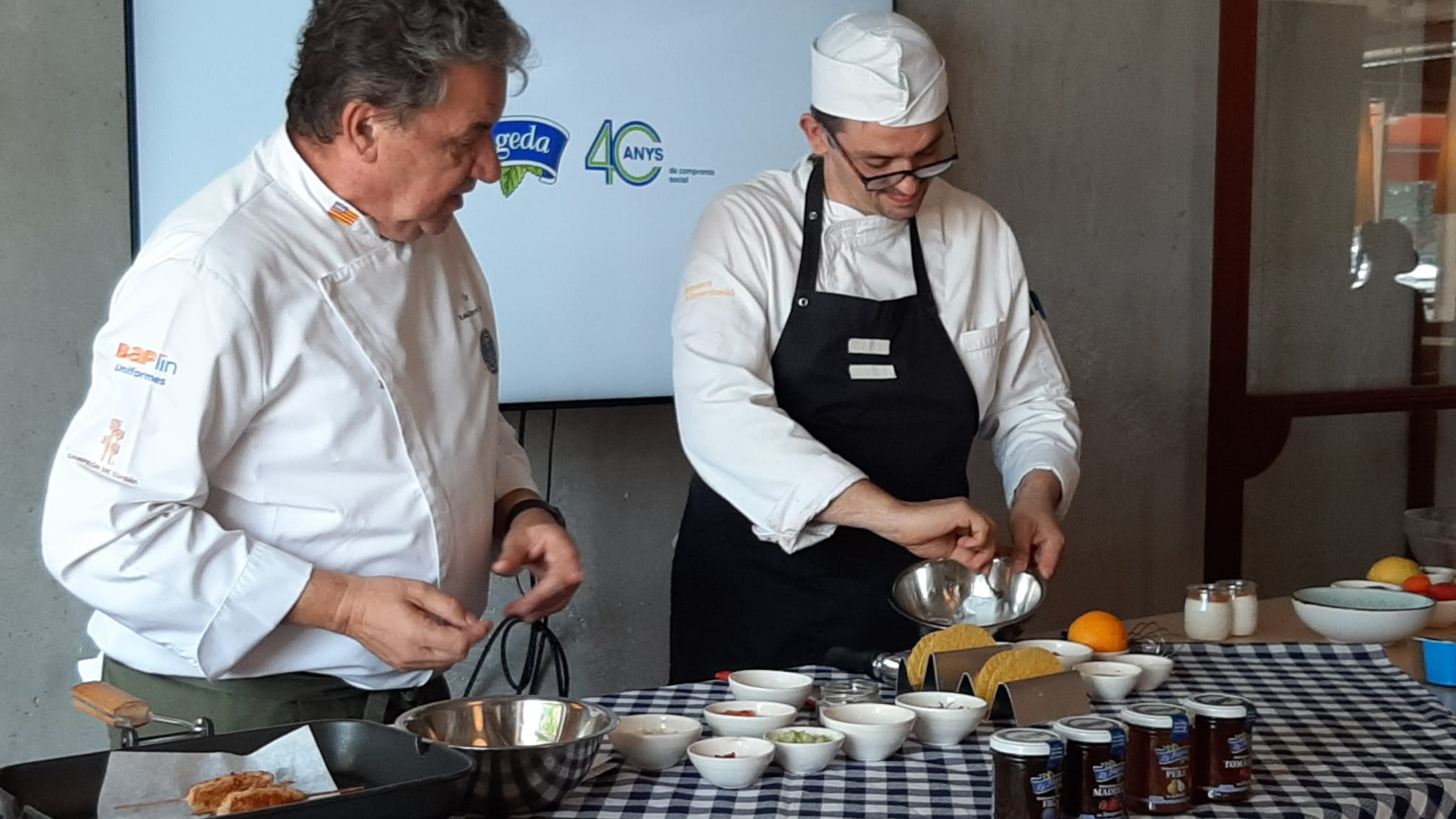 El chef Koldo Royo en el acto de La Fageda