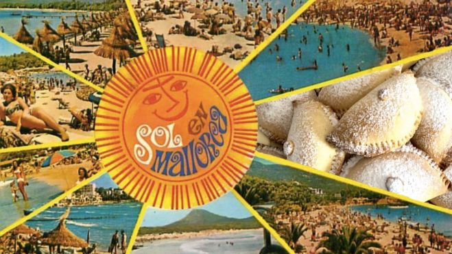 Una postal antigua de Mallorca y una de las pastas más típicas de la isla: los rubiols / Collage: Hule y Mantel