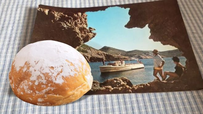 La coca de patata, especialidad de Valldemossa, pero habituales en toda Mallorca / Collage: Hule y Mantel