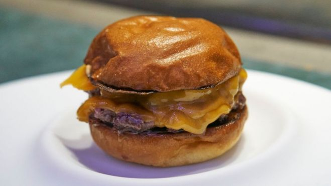  La ya célebre Smash Burger de Enigma / Foto: Txaber Allué