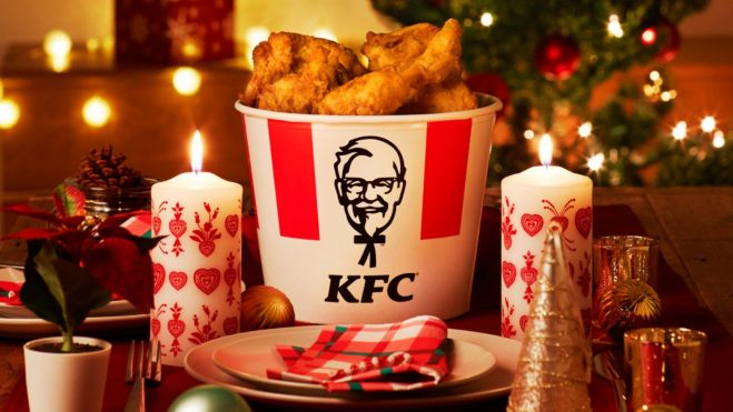 La nueva tradición de pedir los menús de Navidad de KFC a domicilio / Foto: Pinterest