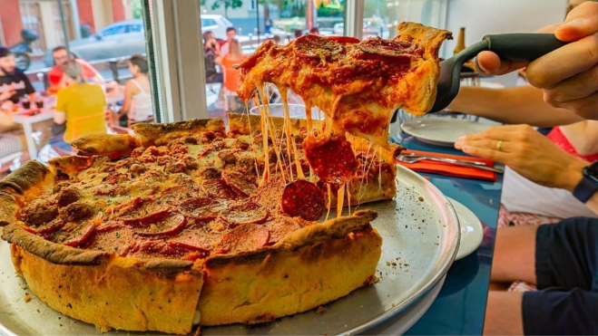 Pizza estilo Chicago / Foto: Instagram Chicago Style Madrid