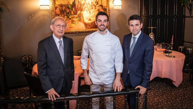  Josep y Pere Monje y el chef David Andrés / Foto: Instagram Via Veneto