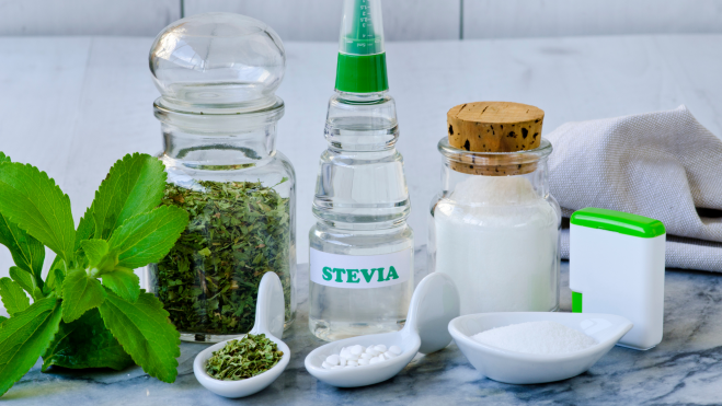 Stevia en diferentes formatos / Foto: Canva