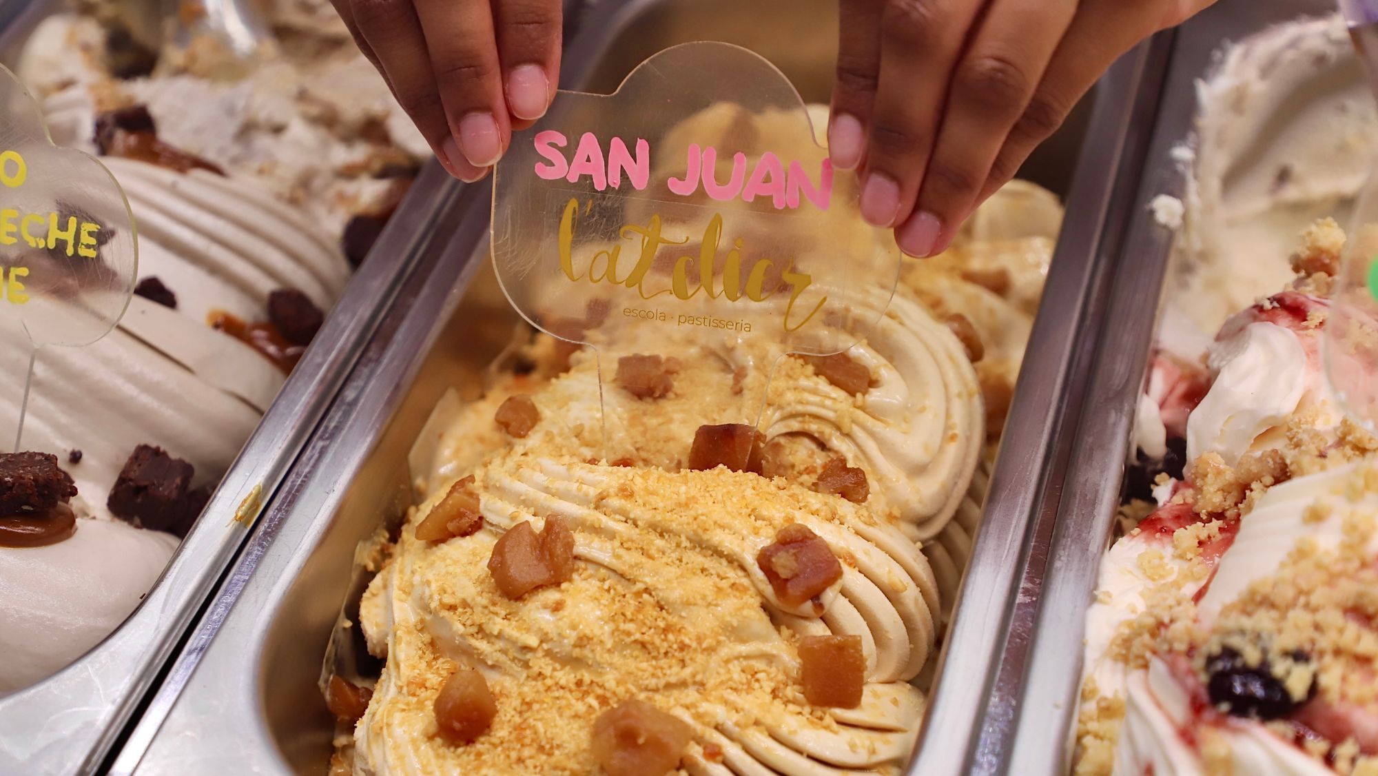Helado de coca de San Juan de Selvática y l'Atelier / Foto: David Egui