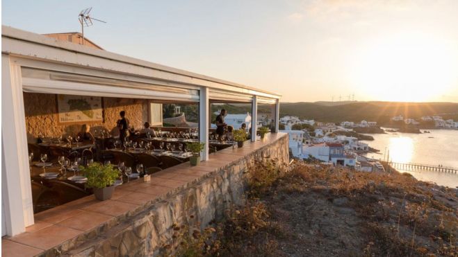 Terraza con vistas del restaurante Cap Roig / Foto: Facebooik