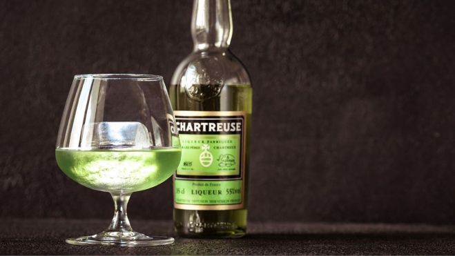Botella y copa de Chartreuse / Foto: web