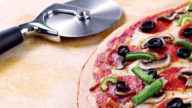 Un cortador especial para partir pizzas / Foto: Canva