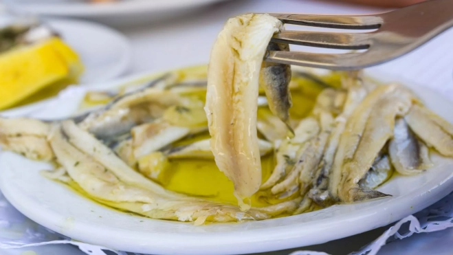 Plato de boquerones en vinagre / Foto: Canva