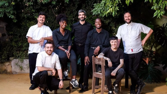 Parte del equipo de TohQa con el chef Edu Pérez (derecha) / Foto: Instagram