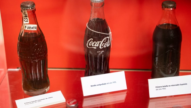 Primeras botellas de Coca-Cola en España /SIMÓN SÁNCHEZ