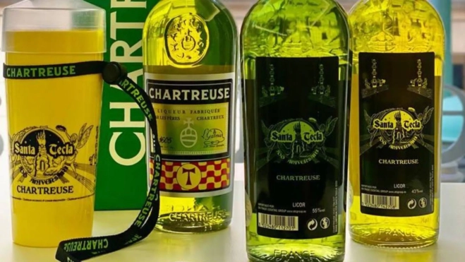 Barrilete y botellas de Chartreuse de Santa Tecla 2022 / Foto: redes