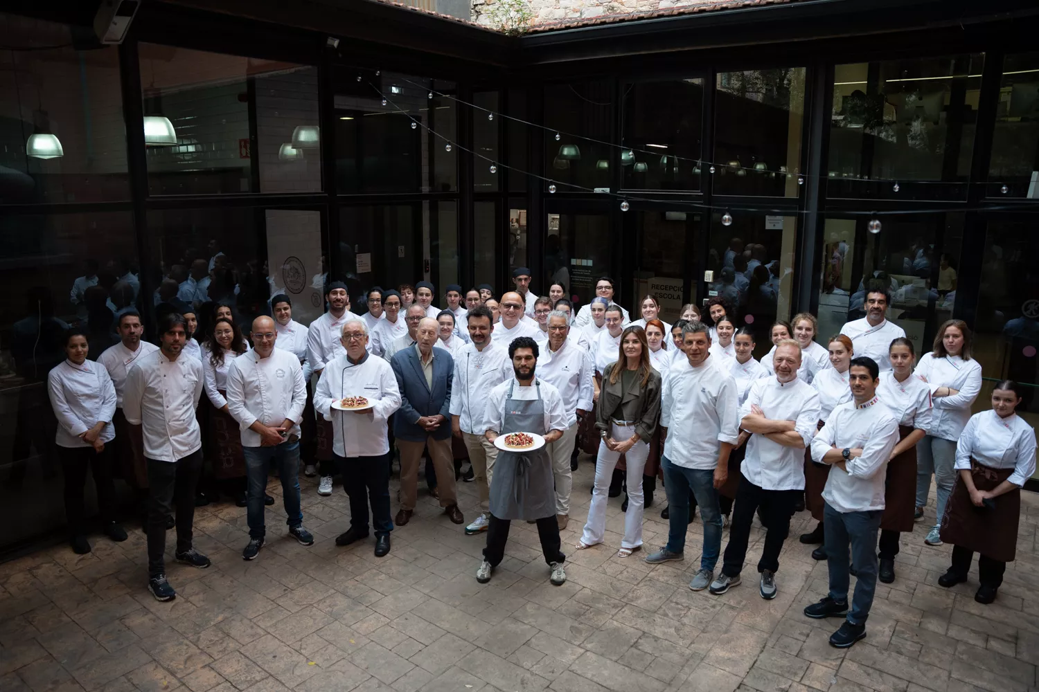 Presentación del pastel de La Mercè en la Escuela del Gremio de Pastelería / LUIS MIGUEL AÑÓN