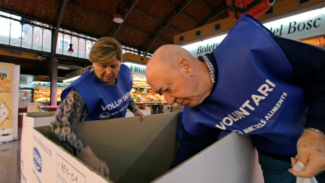 Voluntarios participando en el Gran Recapte / Foto: Fundació Banc dels aliments