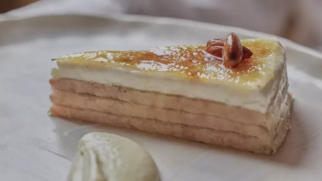 Mil hojas de foie y queso de cabra de Ronda / TRAGABUCHES Mil hojas de foie y queso de cabra de Ronda / TRAGABUCHES