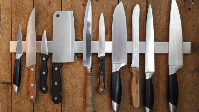 Conjunto de diversos cuchillos / Foto: Canva