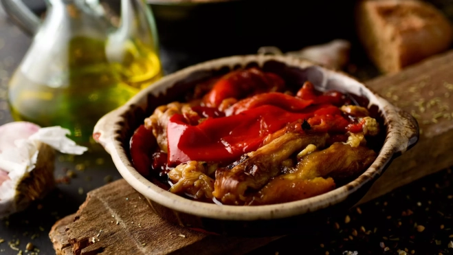 Plato de escalivada / Foto: Canva Plato de escalivada / Foto: Canva