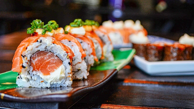 Plato de Sushi / UNSPLASH Plato de Sushi / UNSPLASH