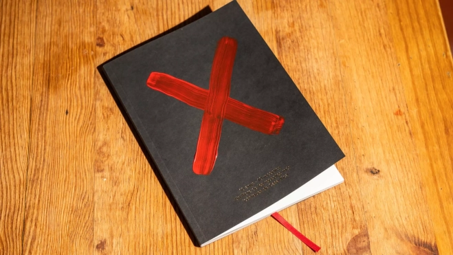 El libro '10 anys, 10 receptes: un llibre de les receptes més icòniques de Casa Xica' / Foto cedida