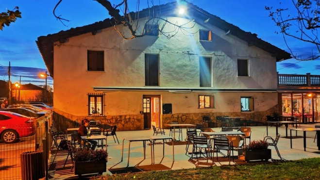 Terraza exterior del restaurante Itxurrene / Foto: web Terraza exterior del restaurante Itxurrene / Foto: web