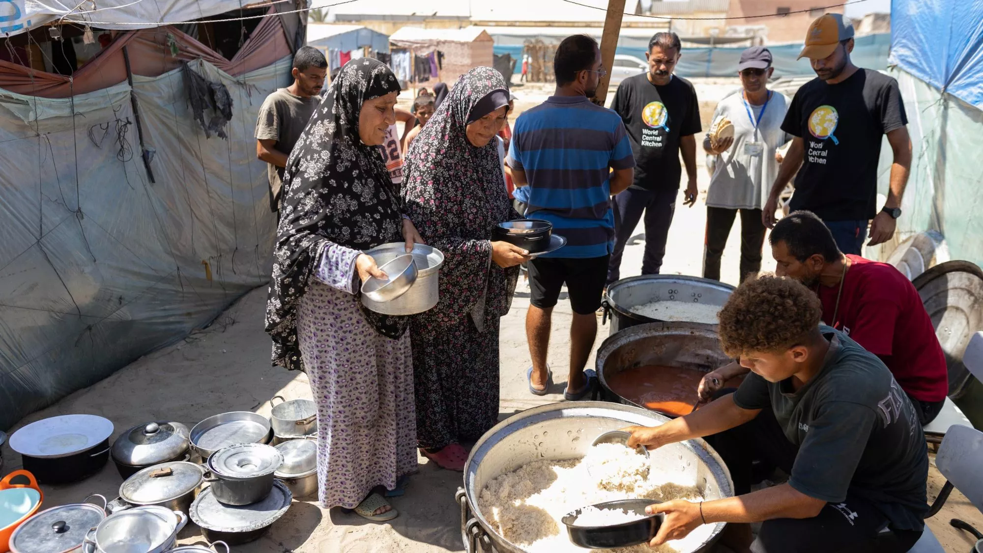 Cocinas de campaña de WCK en campamentos de la Franja de Gaza / Foto: WCK