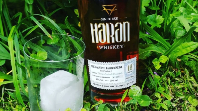 Whisky Haran 18 / Foto: Instagram Destilerías Acha Whisky Haran 18 / Foto: Instagram Destilerías Acha