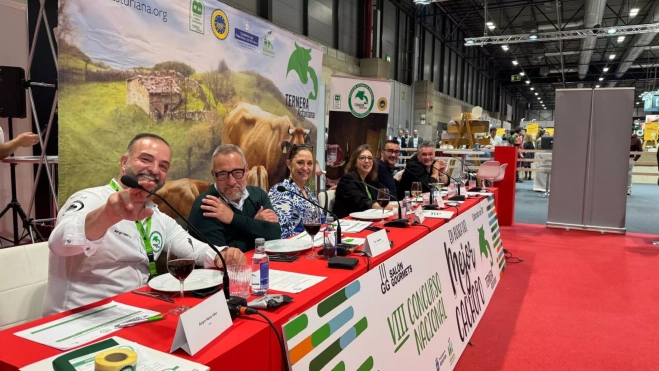 Jurado del VIII Concurso Nacional En Busca del Mejor Cachopo 2025 / Cedida Jurado del VIII Concurso Nacional En Busca del Mejor Cachopo 2025 / Cedida