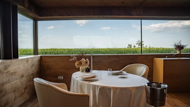 Restaurante Fontané, en el complejo Esperit Roca (Sant Julià de Ramis, Girona) / LUIS MIGUEL AÑÓN Restaurante Fontané, en el complejo Esperit Roca (Sant Julià de Ramis, Girona) / LUIS MIGUEL AÑÓN