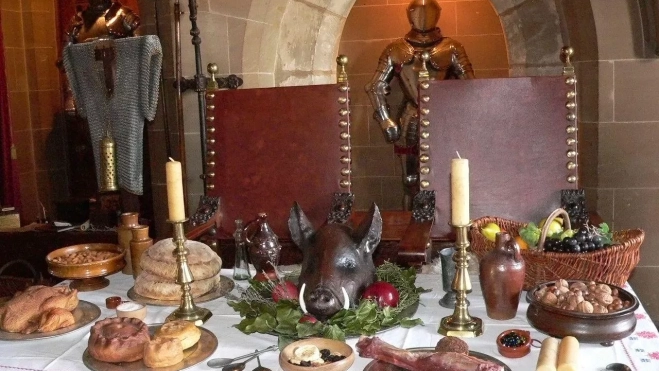 Mesa medieval Mesa medieval