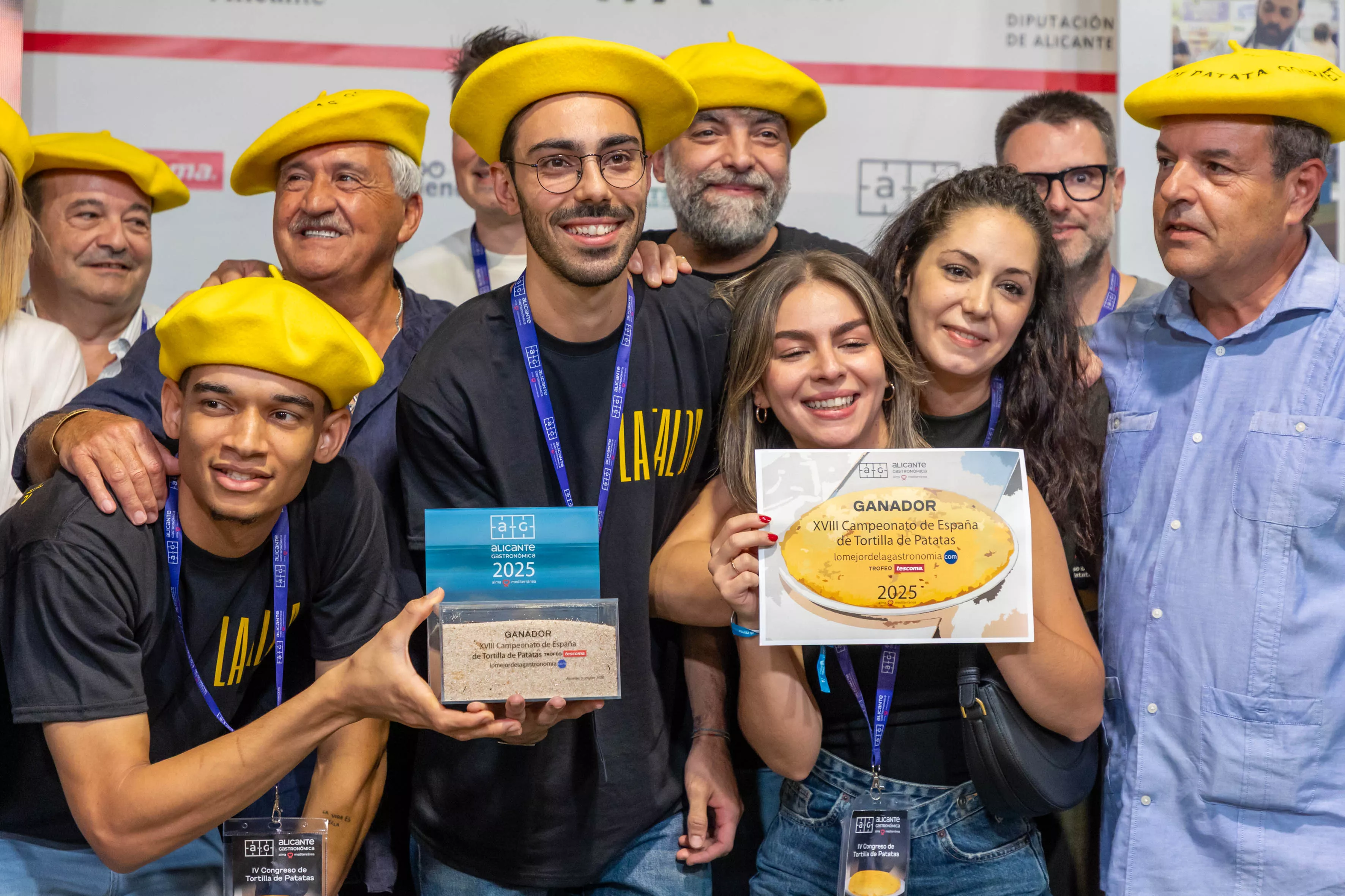 Alejandro Oliveira de La Falda de Chamberí (Madrid), ganador del IV Congreso de la Tortilla de Patatas