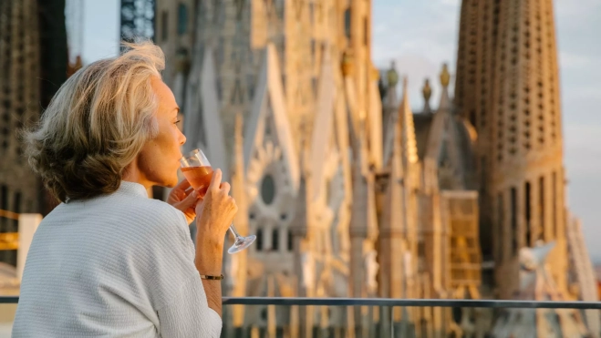 Brunch con vistas a la Sagrada Familia en Sercotel Rosellón (Barcelona) / Cedida Brunch con vistas a la Sagrada Familia en Sercotel Rosellón (Barcelona) / Cedida