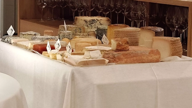 El carro de quesos de Divinum (Girona) / Òscar Gómez El carro de quesos de Divinum (Girona) / Òscar Gómez