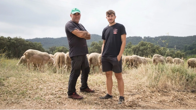 Foto Apertura Hule y Mantel (Laia) 2025 11 13T180135.328