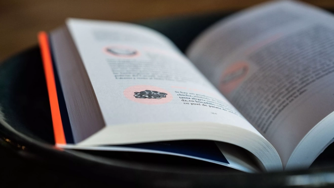 Libro 'El hombre que susurraba a las morcillas' de David de Jorge (Debate) / SIMÓN SÁNCHEZ