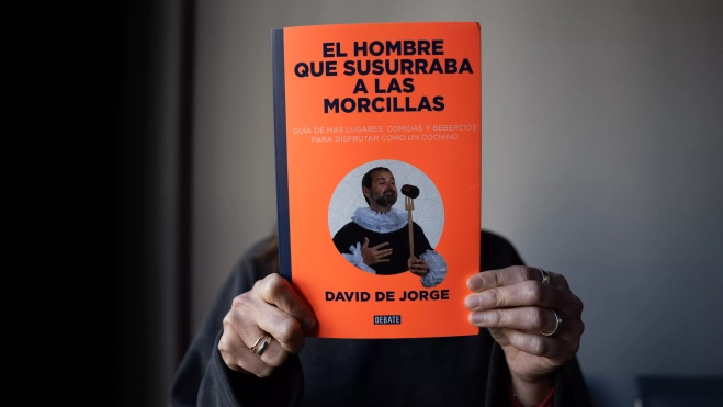 Libro 'El hombre que susurraba a las morcillas' de David de Jorge (Debate) / SIMÓN SÁNCHEZ