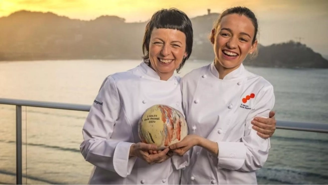 Fina Puigdevall y Martina Puigvert (Les Col, Olot) tienen tres soles Repsol / Cedida Fina Puigdevall y Martina Puigvert (Les Col, Olot) tienen tres soles Repsol / Cedida