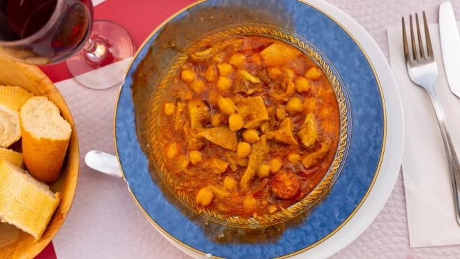 Callos en un 'esmorzar de forquilla' / Canva