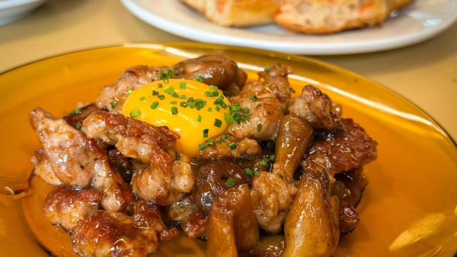 Uno de los platos de la Bodega Sagarra en Barcelona / Iker Morán