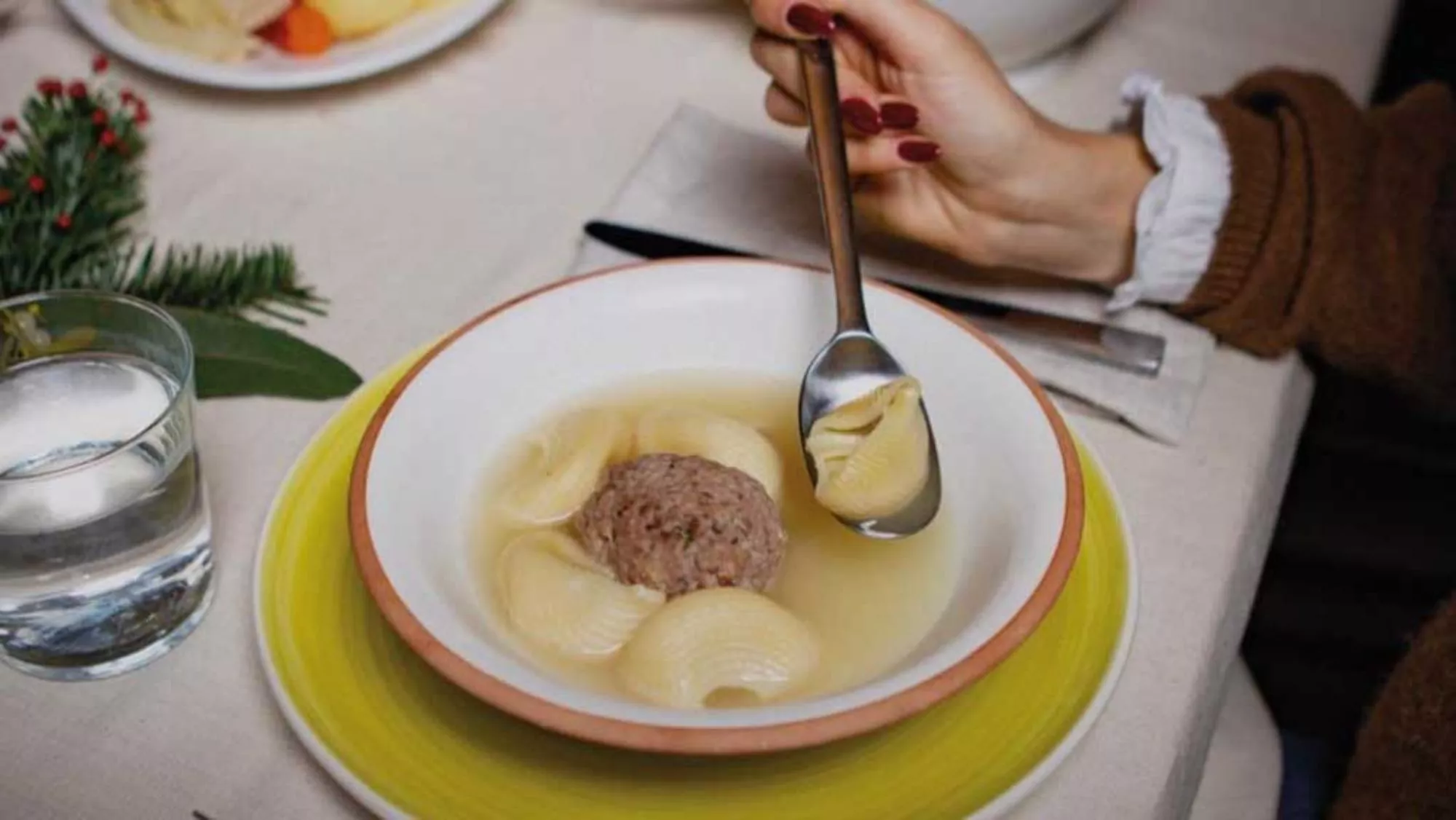 Imagen de la campaña de la Generalitat para impulsar el consumo de carne de cerdo y productos derivados en Navidad / Cedidas