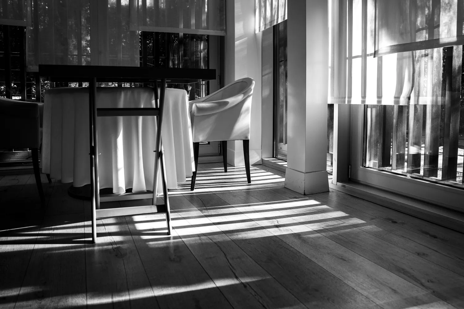 Salón del restaurante ABaC (Barcelona) / ÒSCAR GIL COY