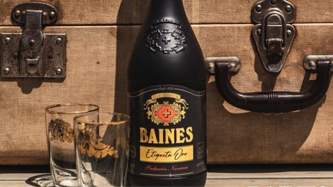 Pacharán Baines Etiqueta Oro de Licores Baines / Instagram