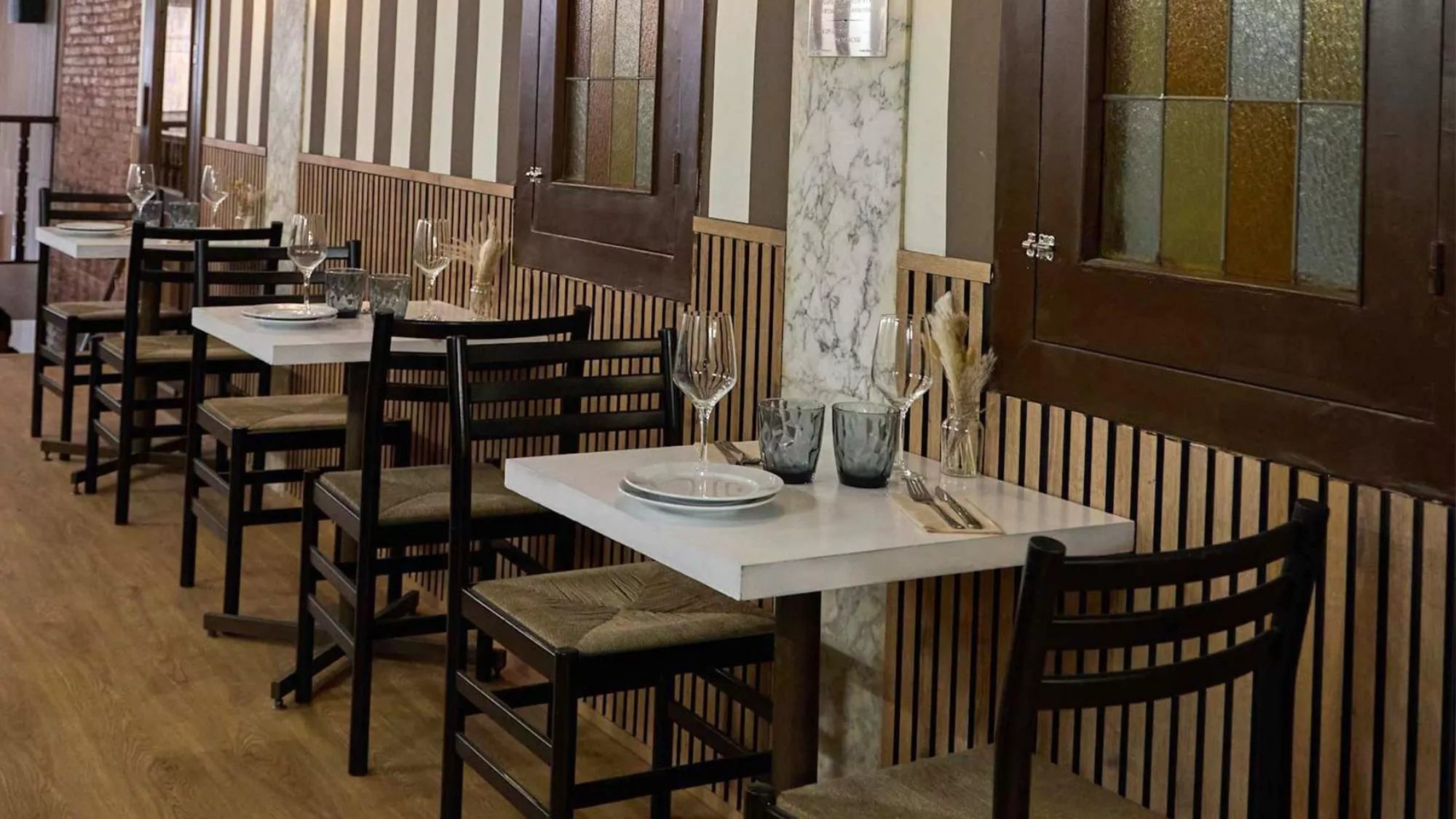 Interior del restaurante Fonda Can Miserias en Barcelona / Cedida