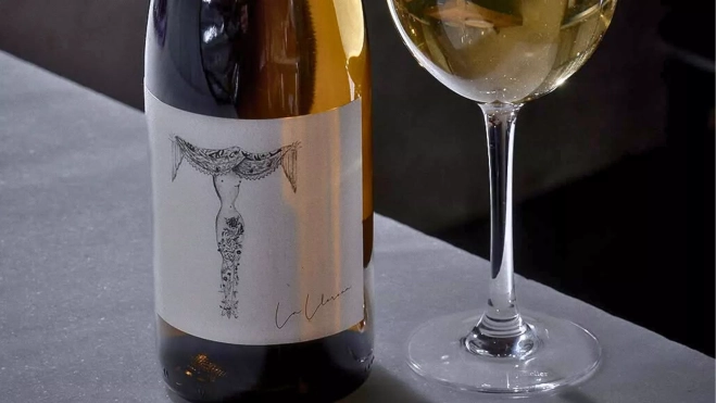 Botella de vino La Llorona (Verónica Ortega) / Instagram