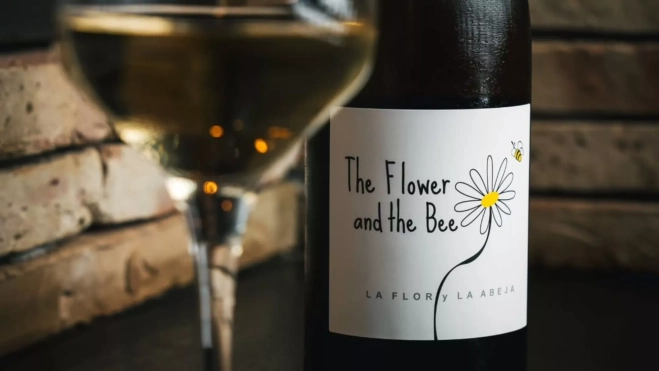 The Flower and The Bee (Coto Gomariz)/ Instagram