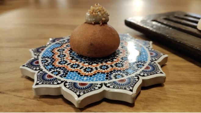 El buñuelo del Rif del restaurante El Terrat (Tarragona) / Òscar Gómez