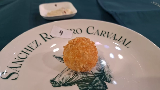 La croqueta ganadora de Alejando Cano (Salino, Madrid) en el concurso de MF / Raquel Castillo La croqueta ganadora de Alejando Cano (Salino, Madrid) en el concurso de MF / Raquel Castillo