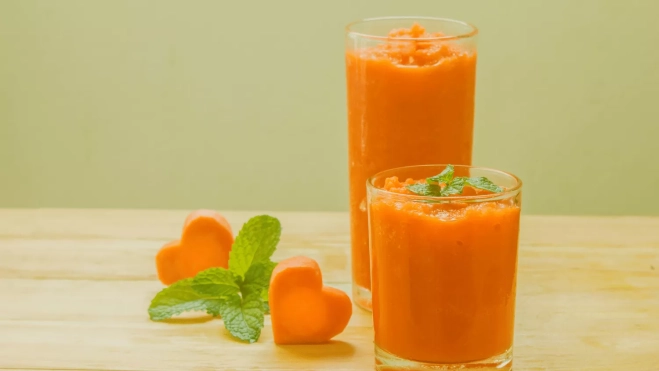 Smoothie de zanahoria / CANVA Smoothie de zanahoria / CANVA
